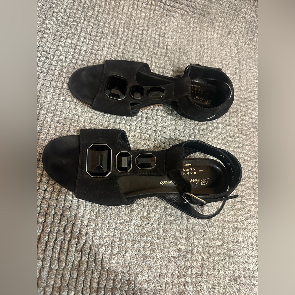 Robert Clergerie France for Barneys New York black suede low heel sandals 7 1/2